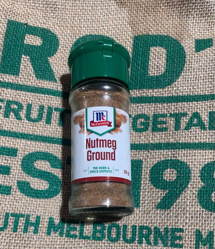 Nutmeg Ground 30g shaker Rod's Fruit and Veg