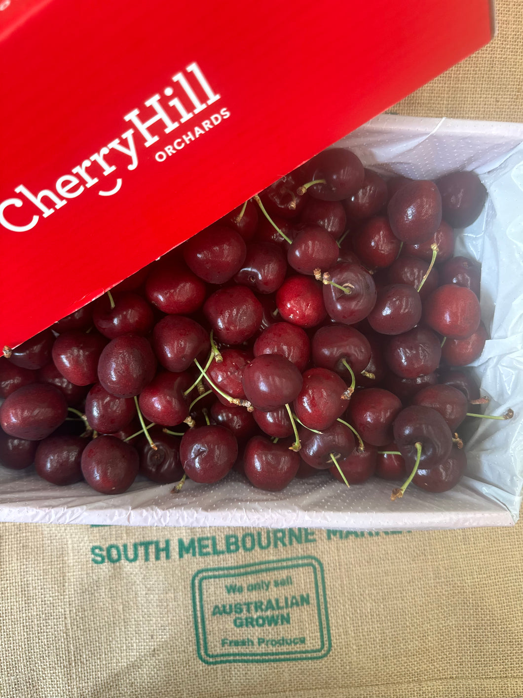 Cherries -2kg box (large)