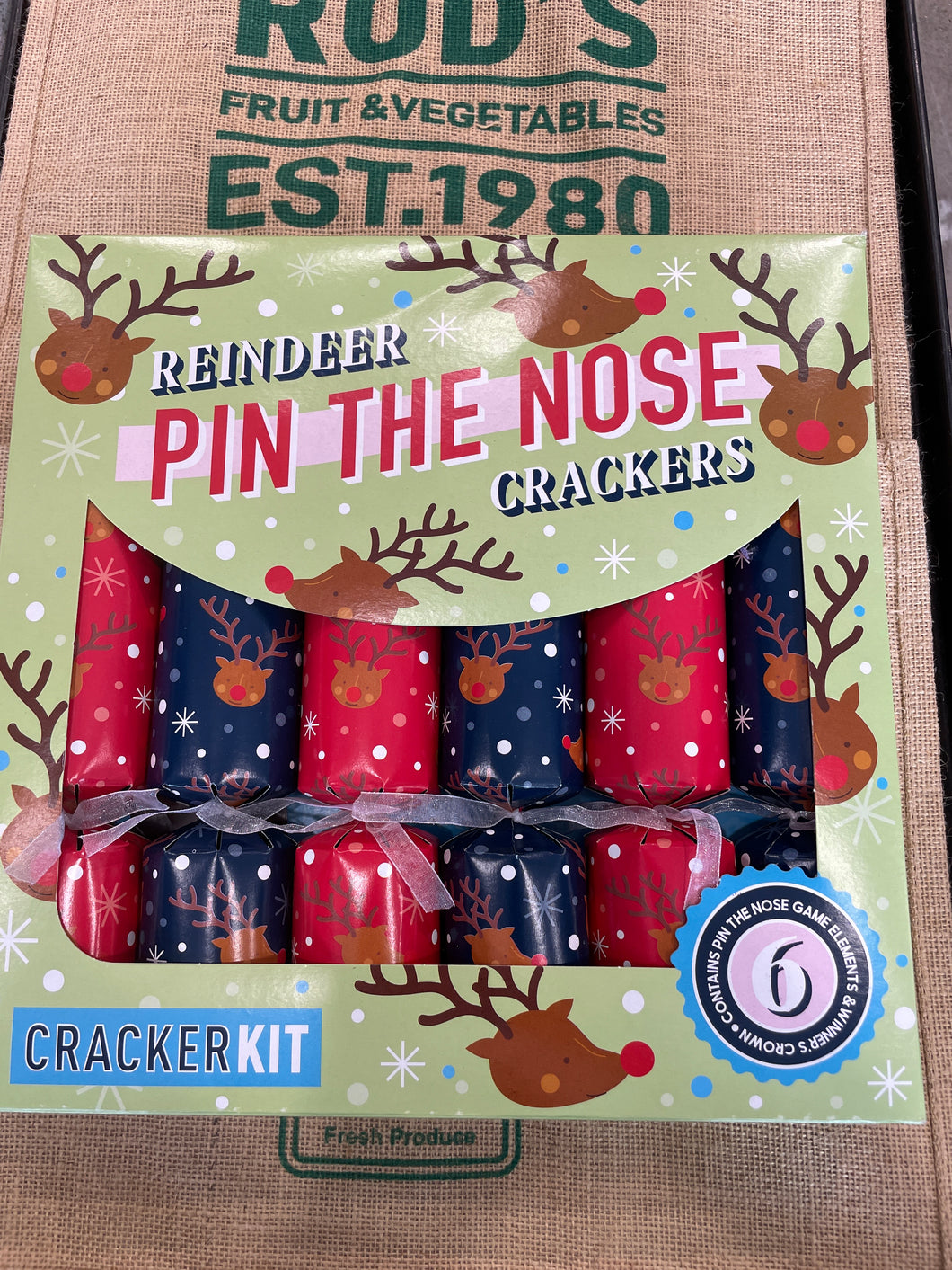 Reindeer Pin The Nose Crackers 6 pack