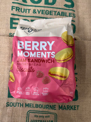 Biscuit - Berry Moments Jam Sandwich Shortbread 300g