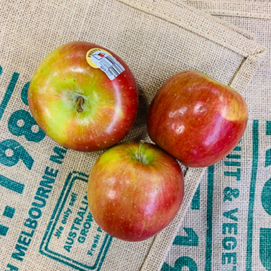 Apples, Fuji- Large (each)  New Season