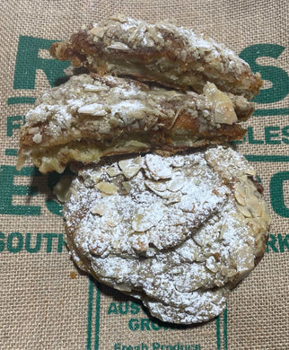 Brumby's- Almond croissant 2pack