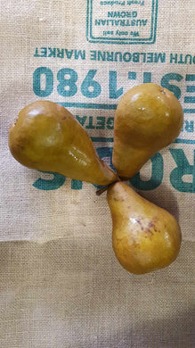 Pears, brown (each)