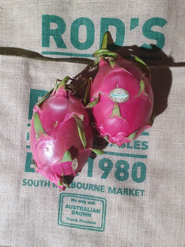 Dragon Fruit- RED, Large (each)