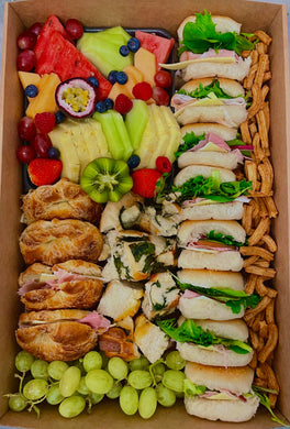 Grazing - Tear & Share Cater Box   (LARGE)